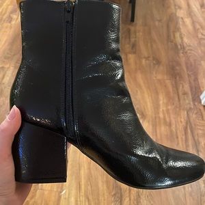 Zara black healed boot